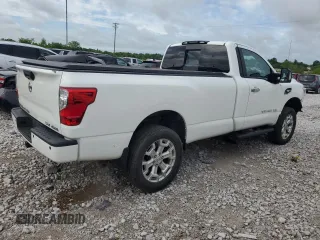2017 Nissan Titan SV z VIN 1N6AA1RP1HN561729, wystawiony jako Copart lot #56866115 z przebiegiem 27 590 mil mil oraz Szkoda całkowita • Salvage title. Historia ofert i sprzedaży dostępna na DreamBid. Obrazek 3.