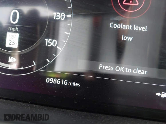 2018 Land Rover Range Rover Velar S с VIN SALYB2RN1JA723478, выставлен на аукционе IAAI как лот 42685333 с пробегом 98 616 миль миль и . История ставок и продаж доступна на DreamBid. Изображение 15.