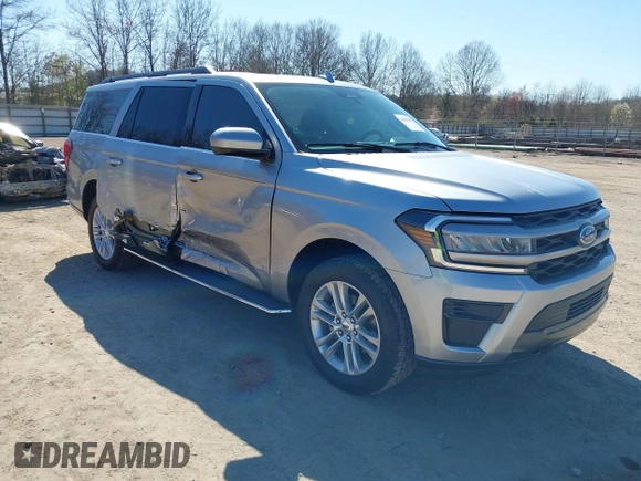 2022 Ford Expedition Max XLT with VIN 1FMJK1JT5NEA54767, listed as a IAAI auction lot 41854627 with 62,057 mi miles and . Bid and sale history available at DreamBid. Image 1.