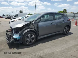 2022 Nissan LEAF SV Plus z VIN 1N4BZ1CV7NC559312, wystawiony jako Copart lot #55091775 z przebiegiem 17 734 mil mil oraz Nie do naprawy. Historia ofert i sprzedaży dostępna na DreamBid. Obrazek 1.