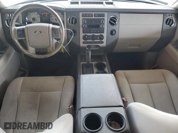 2008 Ford Expedition SSV with VIN 1FMFU15598LA28992, listed as a Copart auction lot 60833655 with 205,413 mi miles and Clean title. Bid and sale history available at DreamBid. Image 8.