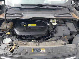 2013 Ford Escape SE с VIN 1FMCU0GX2DUB36015, выставлен на аукционе IAAI как лот 42642271 с пробегом 220 629 миль миль и . История ставок и продаж доступна на DreamBid. Изображение 10.