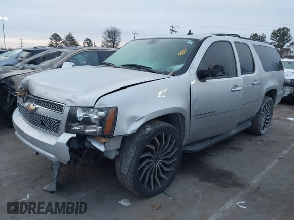 2011 Chevrolet Suburban LS with VIN 1GNSCHE07BR241468, listed as a IAAI auction lot 41376362 with 277,907 mi miles. Bid and sale history available at carsss.com. Image 17.