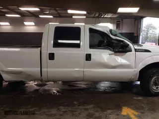 2014 Ford Super Duty F-250 SRW XL with VIN 1FT7W2A69EEA14162, listed as a IAAI auction lot 41801558 with 240,201 mi miles. Bid and sale history available at carsss.com. Image 12.