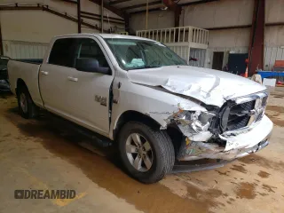 2019 Ram 1500 SLT z VIN 1C6RR6TT8KS693548, wystawiony jako Copart lot #54492385 z przebiegiem 37 156 mil mil oraz Szkoda całkowita • Salvage title. Historia ofert i sprzedaży dostępna na DreamBid. Obrazek 4.