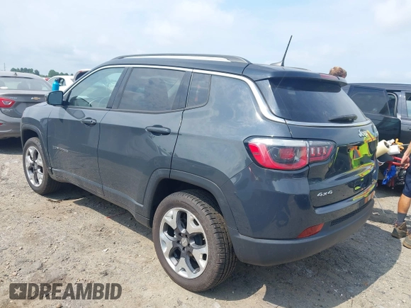 2018 Jeep Compass Limited with VIN 3C4NJDCB4JT365762, listed as a IAAI auction lot 42694434 with 59,685 mi miles and . Bid and sale history available at DreamBid. Image 3.
