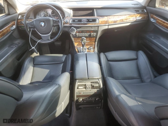 2013 BMW 7 Series 750i xDrive with VIN WBAYB6C52DD224129, listed as a Copart auction lot 52752605 with 122,275 mi miles and Clean Title. Bid and sale history available at carsss.com. Image 8.