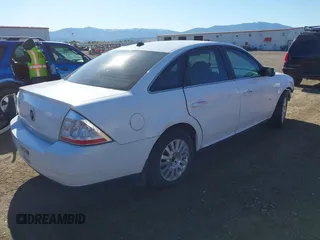 2008 Mercury Sable with VIN 1MEHM40W98G601203, listed as a IAAI auction lot 42039819 with Not Provided miles. Bid and sale history available at carsss.com. Image 4.