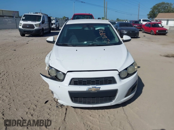 2014 Chevrolet Sonic LS with VIN 1G1JA6SH2E4186088, listed as a IAAI auction lot 42160978 with 184,693 mi miles and . Bid and sale history available at DreamBid. Image 12.