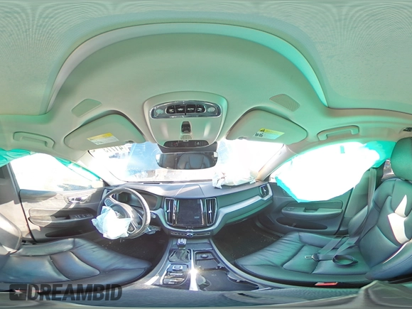 2018 Volvo XC60 Momentum с VIN LYVA22RK6JB069830, выставлен на аукционе Copart как лот 41773915 с пробегом 111 870 миль миль и Списание • Salvage title. История ставок и продаж доступна на DreamBid. Изображение 13.
