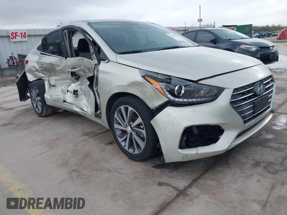 2019 Hyundai Accent Limited with VIN 3KPC34A3XKE046370, listed as a IAAI auction lot 41612539 with 71,270 mi miles. Bid and sale history available at carsss.com. Image 1.