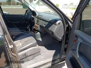 2004 Mercedes-Benz M 350 with VIN 4JGAB57E14A461765, listed as a IAAI auction lot 42532273 with Not provided miles and . Bid and sale history available at DreamBid. Image 5.