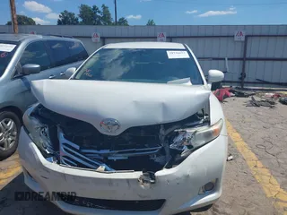 2010 Toyota Venza with VIN 4T3ZA3BB7AU023129, listed as a IAAI auction lot 41664614 with 188,641 mi miles. Bid and sale history available at carsss.com. Image 6.