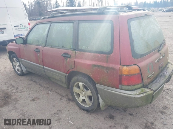 1999 Subaru Forester S with VIN JF1SF6554XH716593, listed as a IAAI auction lot 41449974 with 231,536 mi miles. Bid and sale history available at carsss.com. Image 3.
