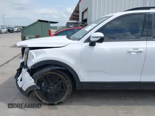 2024 Kia Telluride EX X-Line with VIN 5XYP3DGC4RG483058, listed as a IAAI auction lot 42070627 with 15,690 mi miles and . Bid and sale history available at DreamBid. Image 19.
