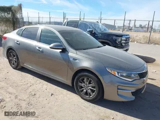 2016 Kia Optima LX with VIN 5XXGT4L32GG099934, listed as a IAAI auction lot 41430301 with 88,198 mi miles. Bid and sale history available at carsss.com. Image 1.