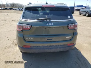 2017 Jeep Compass Latitude with VIN 3C4NJDBB1HT639818, listed as a Copart auction lot 53510575 with 107,425 mi miles and Clean Title. Bid and sale history available at carsss.com. Image 6.