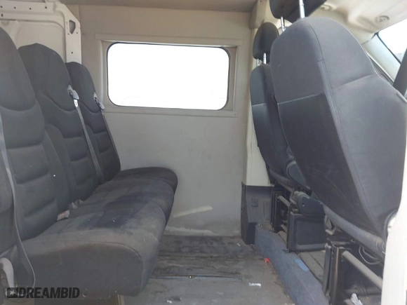 2014 Ram ProMaster Cargo Van with VIN 3C6TRVNG2EE110592, listed as a IAAI auction lot 41952688 with 101,478 mi miles. Bid and sale history available at carsss.com. Image 8.