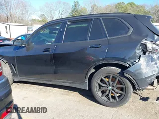 2019 BMW X5 xDrive40i with VIN 5UXCR6C55KLL01781, listed as a IAAI auction lot 38676093 with 1 mi miles. Bid and sale history available at carsss.com. Image 13.