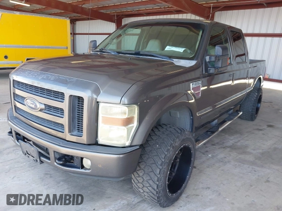 2008 Ford F-250 XL с VIN 1FTSW21R18EB89708, выставлен на аукционе IAAI как лот 42596294 с пробегом 273 950 миль миль и . История ставок и продаж доступна на DreamBid. Изображение 17.