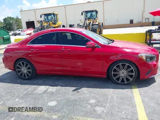 2017 Mercedes-Benz CLA 250 z VIN WDDSJ4EB7HN414193, wystawiony jako IAAI lot #41948084 z przebiegiem 130 298 mil mil oraz . Historia ofert i sprzedaży dostępna na DreamBid. Obrazek 13.