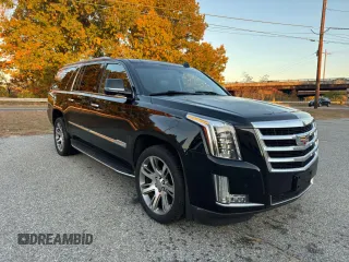 2016 Cadillac Escalade z VIN 1GYS4GKJ0GR467463, wystawiony jako Copart lot #77551174 z przebiegiem 179 291 mil mil oraz Czysty tytuł • Clean title. Historia ofert i sprzedaży dostępna na DreamBid. Obrazek 1.