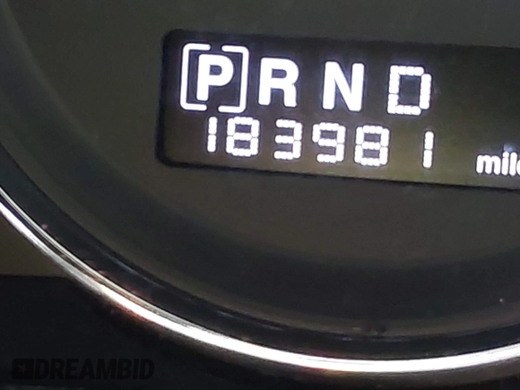 2008 Jeep Commander Sport with VIN 1J8HH48KX8C167462, listed as a IAAI auction lot 42075211 with 183,981 mi miles and . Bid and sale history available at DreamBid. Image 15.