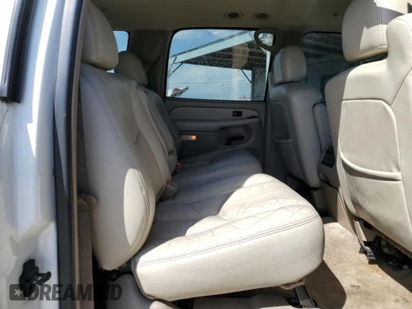 2003 Chevrolet Suburban LT with VIN 3GNEC16T73G246667, listed as a Copart auction lot 50145264 with 251,057 mi miles and Salvage Title. Bid and sale history available at carsss.com. Image 12.