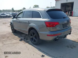 2014 Audi Q7 S line Prestige with VIN WA1DGAFE2ED015034, listed as a IAAI auction lot 42443990 with 51,612 mi miles and . Bid and sale history available at DreamBid. Image 3.