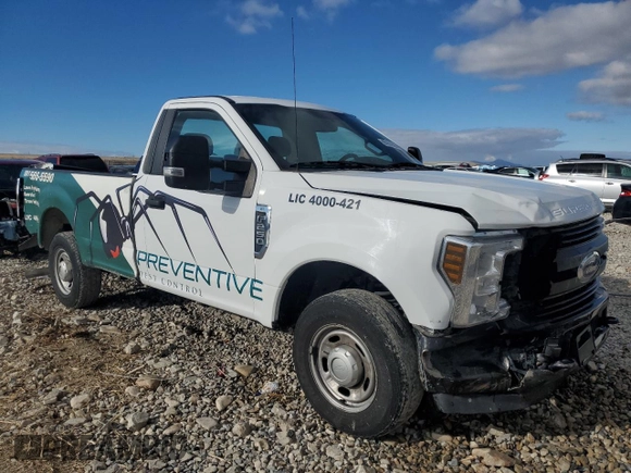 2019 Ford Super Duty F-250 SRW XL with VIN 1FTBF2A61KEE66449, listed as a Copart auction lot 87896505 with 106,429 mi miles and Salvage Title. Bid and sale history available at carsss.com. Image 4.