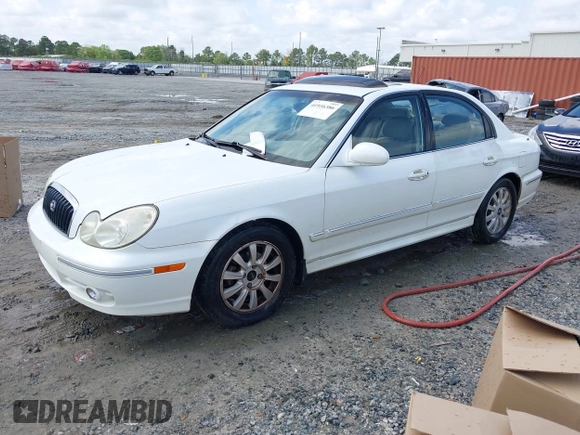 2005 Hyundai Sonata GLS with VIN KMHWF35H95A130784, listed as a IAAI auction lot 41936386 with 220,227 mi miles. Bid and sale history available at carsss.com. Image 2.