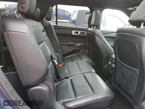 2020 Ford Explorer XLT with VIN 1FMSK8DH6LGA42861, listed as a Copart auction lot 53806025 with 61,283 mi miles and Salvage Title. Bid and sale history available at DreamBid. Image 10.