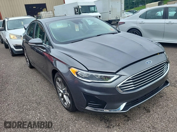 2020 Ford Fusion SEL with VIN 3FA6P0CD7LR197568, listed as a IAAI auction lot 42725343 with 111,304 mi miles and . Bid and sale history available at DreamBid. Image 25.