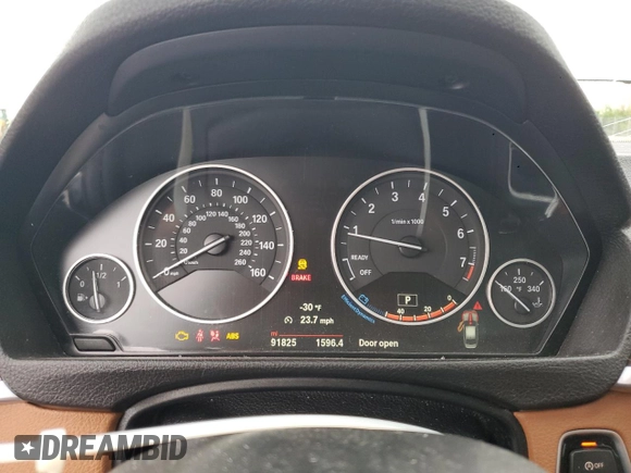 2017 BMW 3 Series 330i xDrive with VIN WBA8D9C3XHA004934, listed as a Copart auction lot 55471215 with 91,825 mi miles and Salvage title. Bid and sale history available at DreamBid. Image 9.