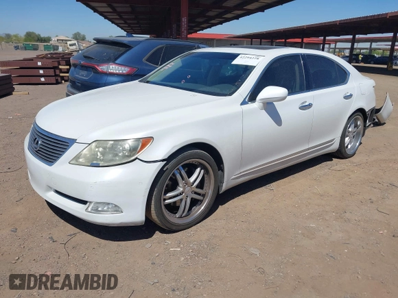 2009 Lexus LS 460 z VIN JTHBL46F195085819, wystawiony jako IAAI lot #42294228 z przebiegiem 140 328 mil mil oraz . Historia ofert i sprzedaży dostępna na DreamBid. Obrazek 2.