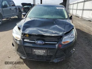 2012 Ford Focus SEL with VIN 1FAHP3H20CL329098, listed as a Copart auction lot 46990485 with 131,783 mi miles and Salvage Title. Bid and sale history available at DreamBid. Image 5.
