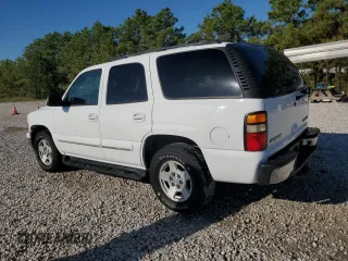 2004 Chevrolet Tahoe LT with VIN 1GNEK13Z54R142143, listed as a Copart auction lot 73467624 with 272,002 mi miles and Salvage Title. Bid and sale history available at carsss.com. Image 2.
