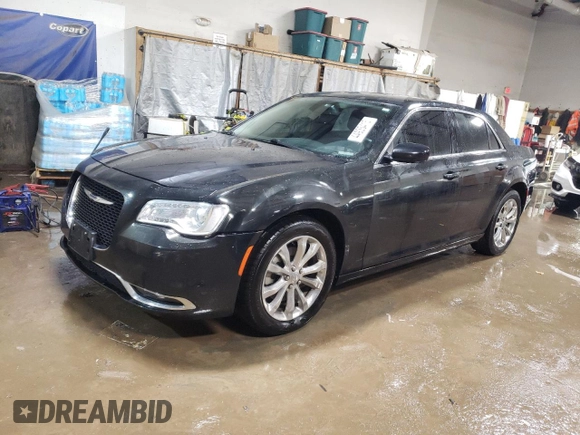 2015 Chrysler 300 Limited with VIN 2C3CCARG9FH810889, listed as a Copart auction lot 44935415 with 163,581 mi miles and Salvage Title. Bid and sale history available at carsss.com. Image 1.