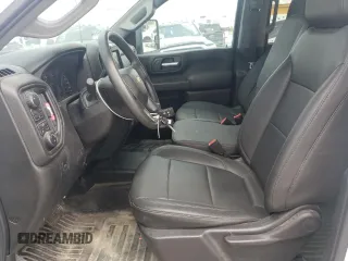 2023 Chevrolet Silverado 3500HD Work Truck with VIN 1GC4YSEY6PF175641, listed as a Copart auction lot 69237754 with 33,168 mi miles and Salvage Title. Bid and sale history available at carsss.com. Image 7.