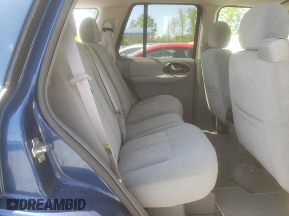 2005 Chevrolet TrailBlazer LS with VIN 1GNDS13S452221697, listed as a Copart auction lot 51628635 with 172,866 mi miles and Salvage Title. Bid and sale history available at DreamBid. Image 11.