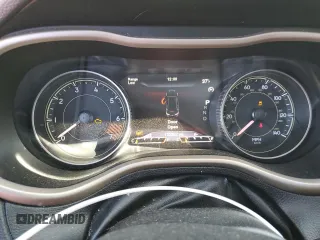 2014 Jeep Cherokee Limited с VIN 1C4PJMDB8EW193825, выставлен на аукционе Copart как лот 42161745 с пробегом 133 527 миль миль и На запчасти • Non repairable. История ставок и продаж доступна на DreamBid. Изображение 9.