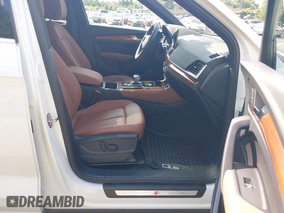 2022 Audi Q5 S line Premium Plus с VIN WA1EAAFY5N2054700, выставлен на аукционе IAAI как лот 42475142 с пробегом 42 148 миль миль и . История ставок и продаж доступна на DreamBid. Изображение 5.