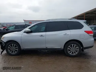 2014 Nissan Pathfinder SV with VIN 5N1AR2MN8EC663054, listed as a IAAI auction lot 41023768 with 177,994 mi miles. Bid and sale history available at carsss.com. Image 14.