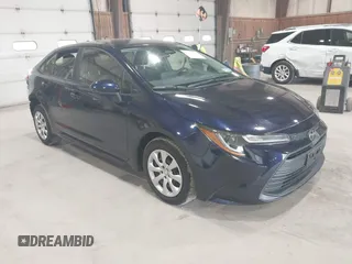 2023 Toyota Corolla LE z VIN JTDB4MEE2PJ010560, wystawiony jako IAAI lot #42246159 z przebiegiem 7 851 mil mil oraz . Historia ofert i sprzedaży dostępna na DreamBid. Obrazek 1.