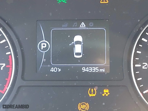 2018 Kia Optima S with VIN 5XXGT4L35JG202142, listed as a IAAI auction lot 41630240 with 94,335 mi miles. Bid and sale history available at carsss.com. Image 16.