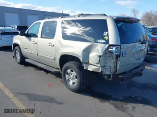 2010 Chevrolet Suburban LT with VIN 1GNUKJE35AR260614, listed as a IAAI auction lot 41835589 with 225,255 mi miles. Bid and sale history available at carsss.com. Image 3.