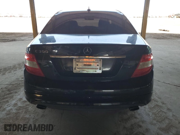2008 Mercedes-Benz C 300 Sport z VIN WDDGF54X68R013687, wystawiony jako Copart lot #64303305 z przebiegiem 185 514 mil mil oraz Szkoda całkowita • Salvage title. Historia ofert i sprzedaży dostępna na DreamBid. Obrazek 6.