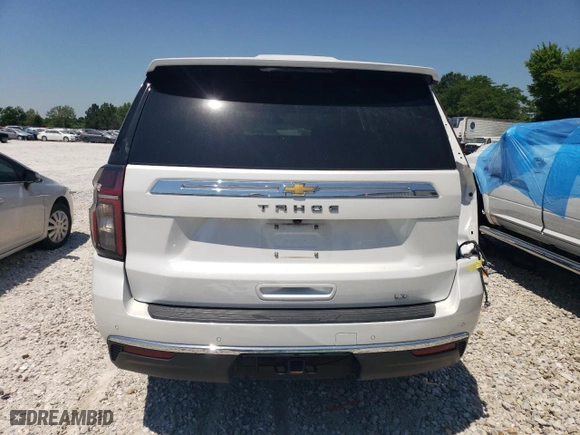 2022 Chevrolet Tahoe LT with VIN 1GNSKNKD9NR299563, listed as a Copart auction lot 57816564 with 18,860 mi miles and Salvage Title. Bid and sale history available at carsss.com. Image 6.