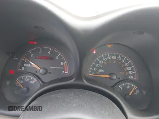 2005 Pontiac Grand Am SE with VIN 1G2NE52E85M247297, listed as a IAAI auction lot 41701641 with 147,907 mi miles. Bid and sale history available at carsss.com. Image 7.