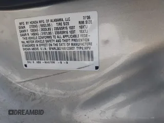 2006 Honda Odyssey LX with VIN 5FNRL38216B123807, listed as a IAAI auction lot 42093313 with 182,783 mi miles. Bid and sale history available at carsss.com. Image 9.